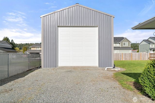 120 Tacoma Avenue NW, Orting, WA 98360