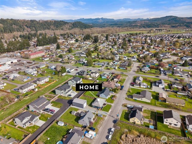 120 Tacoma Avenue NW, Orting, WA 98360