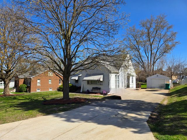 1018 Sherman Street, Joliet, IL 60433