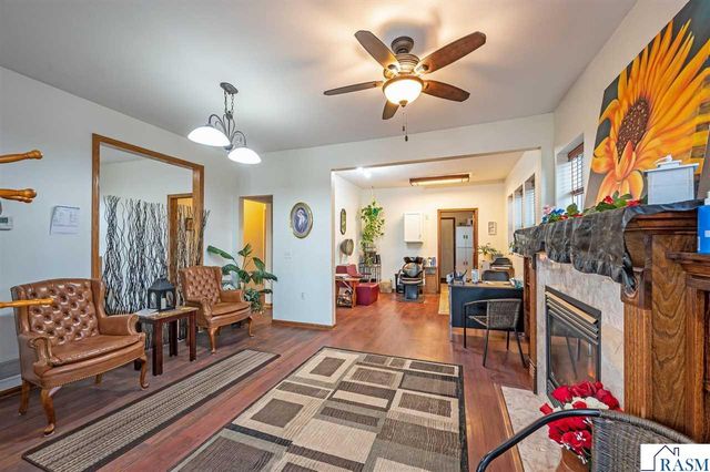 1023 S Front Street, Mankato, MN 55001