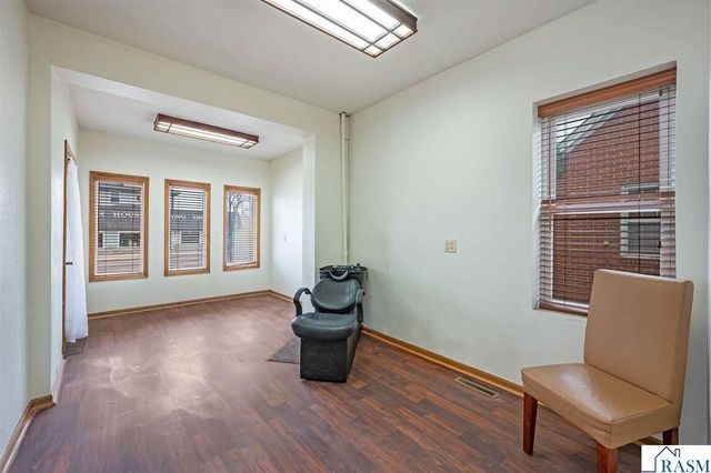 1023 S Front Street, Mankato, MN 55001