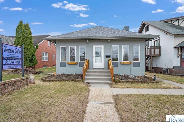 1023 S Front Street, Mankato, MN 55001