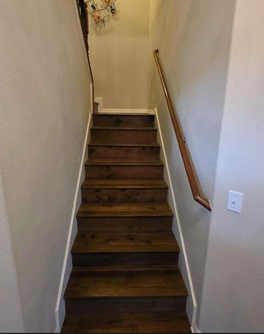7901 Southwest PKWY 15, Austin, TX 78735