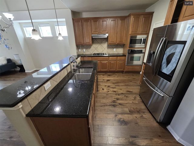 7901 Southwest PKWY 15, Austin, TX 78735