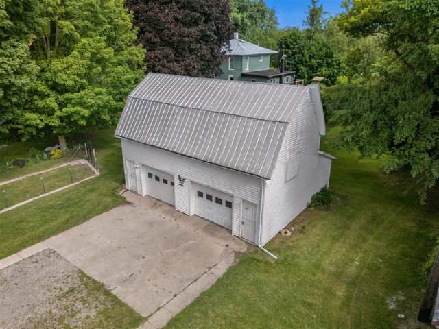 5388 Beecher Road, Osseo, MI 49266