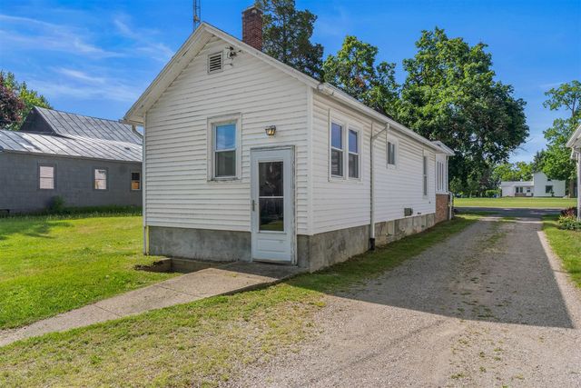 5388 Beecher Road, Osseo, MI 49266