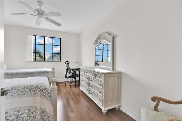 233 S Federal Highway 421, Boca Raton, FL 33432