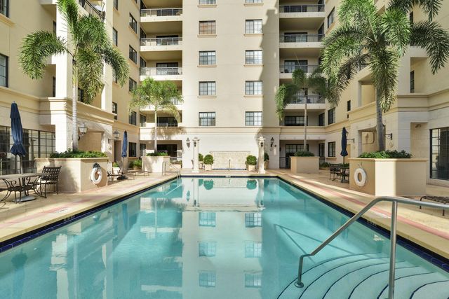 233 S Federal Highway 421, Boca Raton, FL 33432