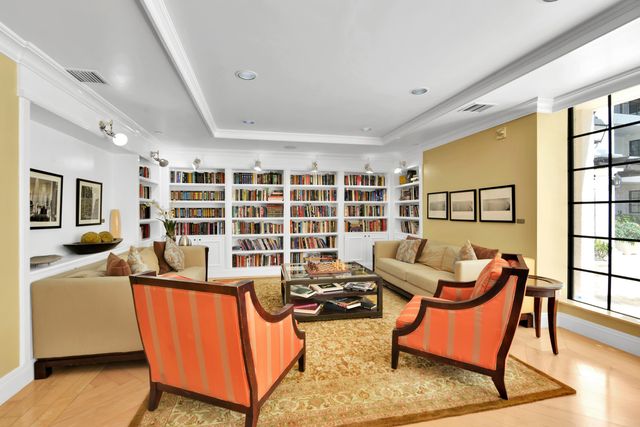 233 S Federal Highway 421, Boca Raton, FL 33432