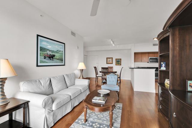 233 S Federal Highway 421, Boca Raton, FL 33432