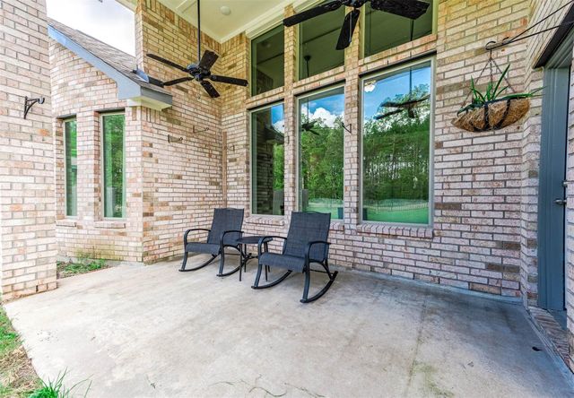 17743 Misty Brook Lane Lane, Conroe, TX 77302