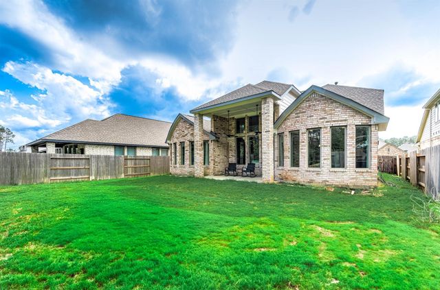17743 Misty Brook Lane Lane, Conroe, TX 77302