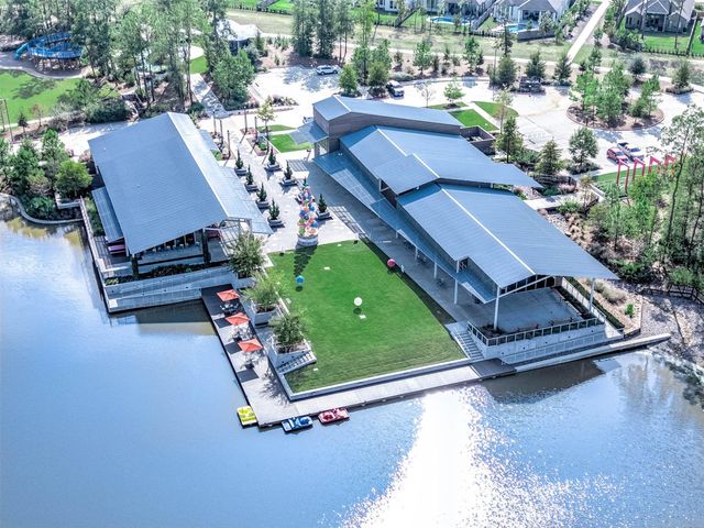17743 Misty Brook Lane Lane, Conroe, TX 77302