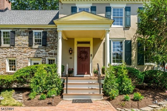 96 Denow Rd, Lawrence Twp., NJ 08648