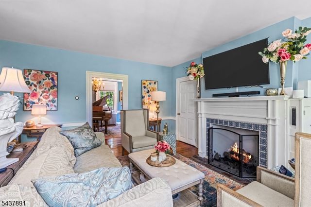 96 Denow Rd, Lawrence Twp., NJ 08648