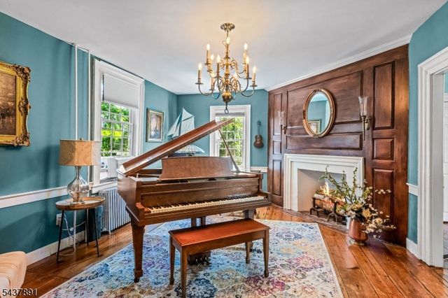 96 Denow Rd, Lawrence Twp., NJ 08648