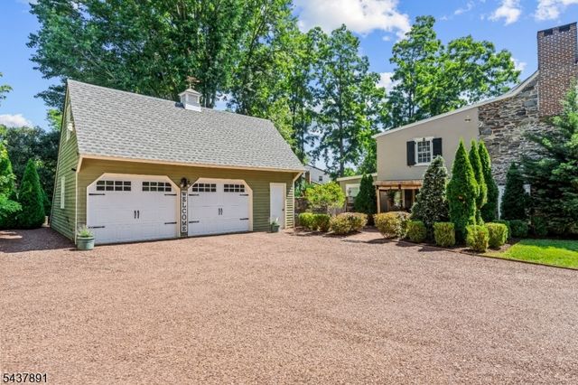 96 Denow Rd, Lawrence Twp., NJ 08648