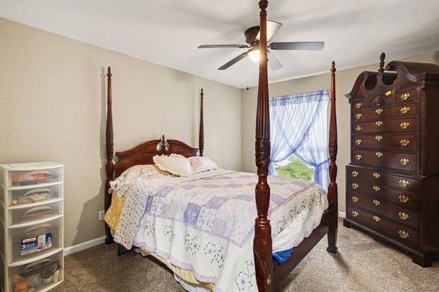 1908 Thousand Oaks Drive, Burleson, TX 76028