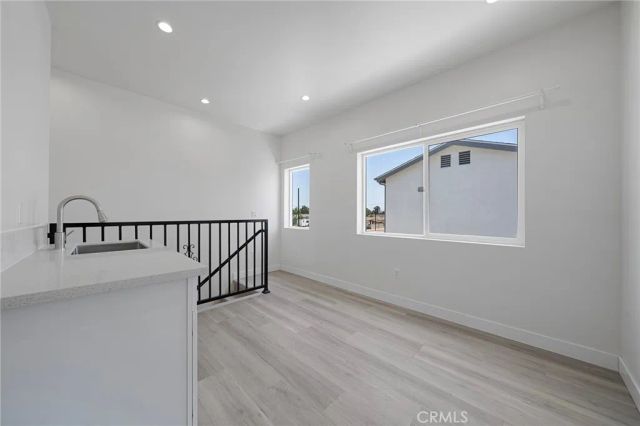 2423 Myrtle Ave, Monrovia, CA 91016