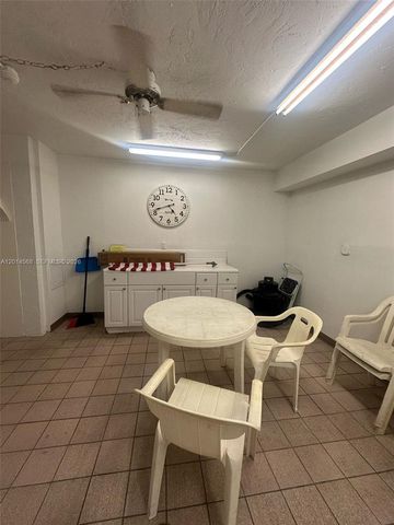 3910 Crystal Lake Dr 201, Deerfield Beach, FL 33064