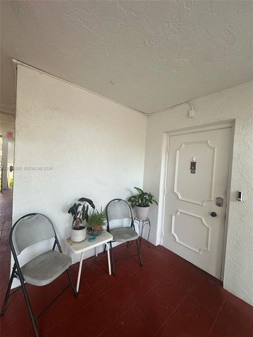 3910 Crystal Lake Dr 201, Deerfield Beach, FL 33064