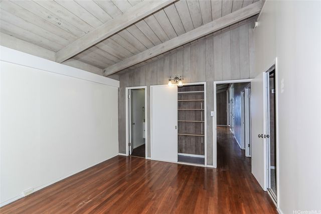 1627 Halekoa Drive, Honolulu, HI 96821