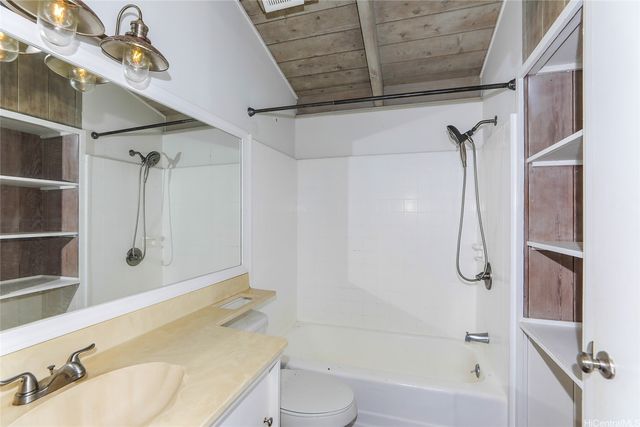 1627 Halekoa Drive, Honolulu, HI 96821