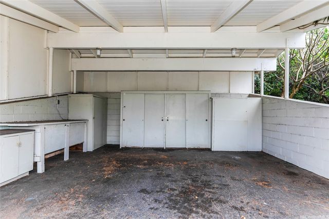 1627 Halekoa Drive, Honolulu, HI 96821