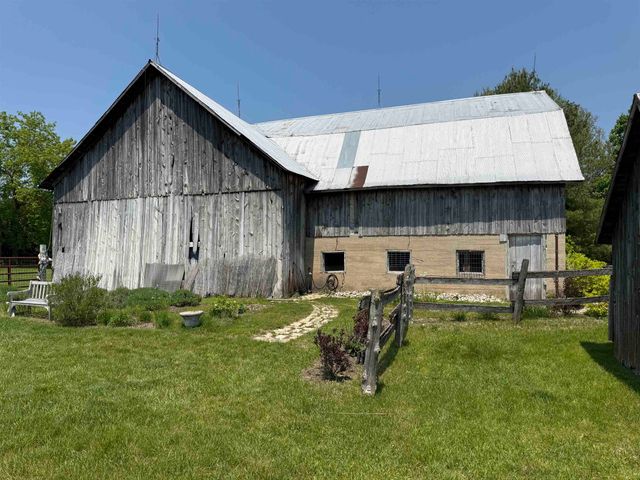 3362 S French Road, Centerville Twp, MI 49621