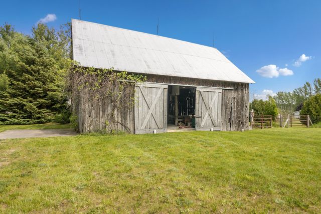 3362 S French Road, Centerville Twp, MI 49621