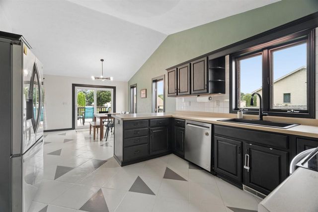 W2290 BLOCK ROAD, Kaukauna, WI 54130