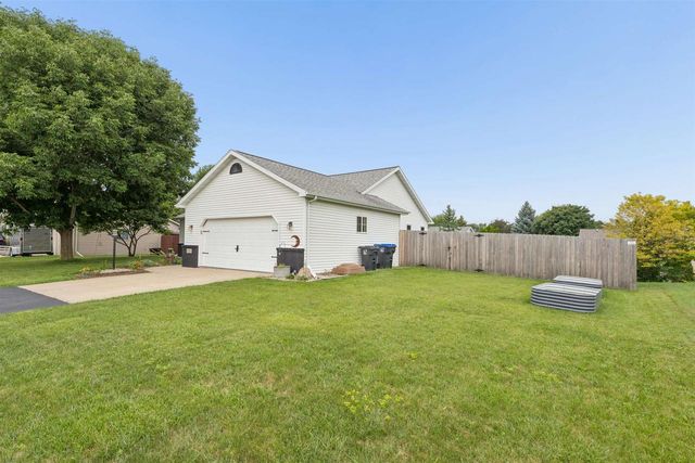 W2290 BLOCK ROAD, Kaukauna, WI 54130