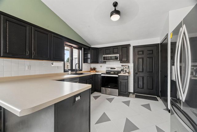 W2290 BLOCK ROAD, Kaukauna, WI 54130