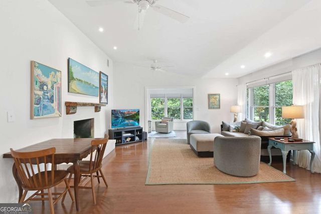 205 Youngwood Drive, St. Simons, GA 31522