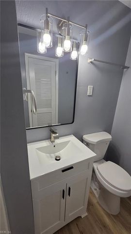 3325 Greenwood DR, Hampton, VA 23666