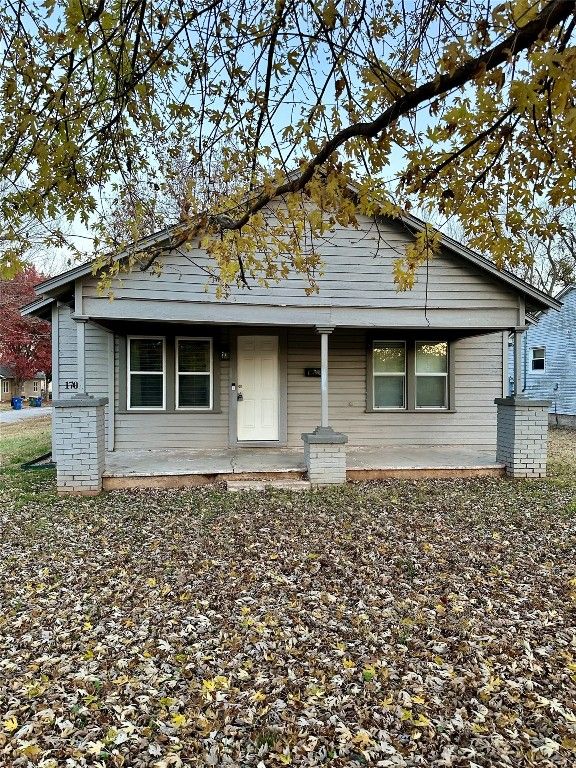 1701 S 20th Street, Chickasha, OK 73018