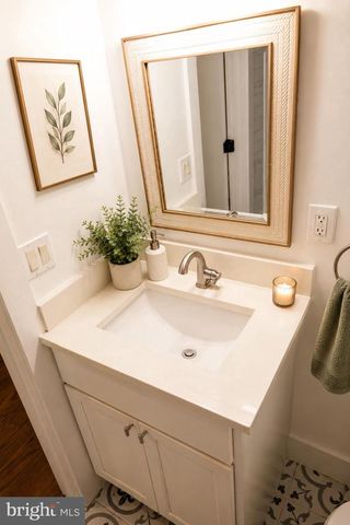 604 17TH ST NE, Washington, DC 20002