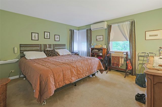 7 Southminster Drive, White Plains, NY 10604