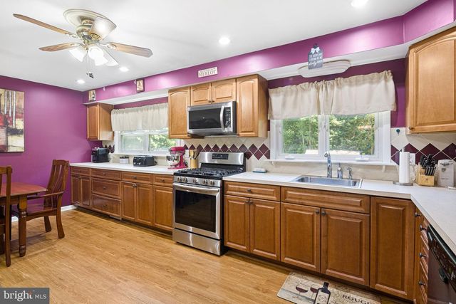 37 BLANCHARD RD, Marlton, NJ 08053