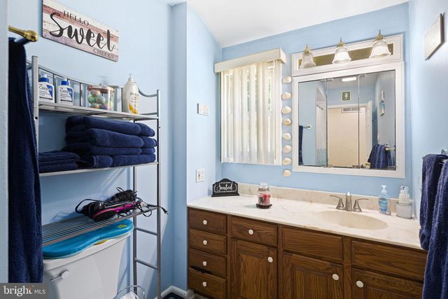 37 BLANCHARD RD, Marlton, NJ 08053