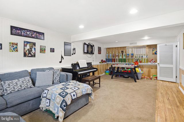 37 BLANCHARD RD, Marlton, NJ 08053