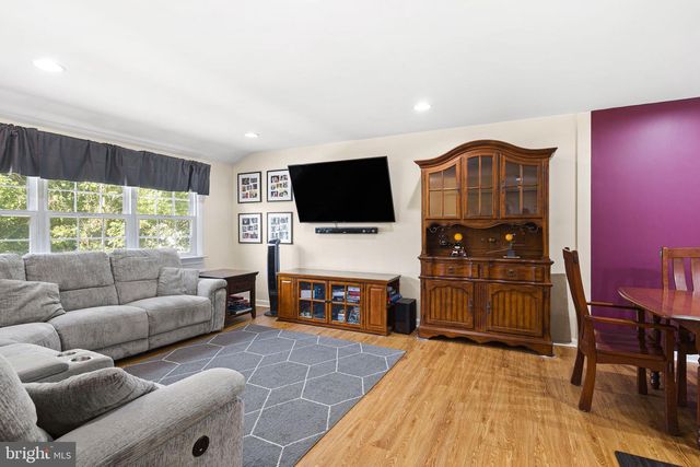 37 BLANCHARD RD, Marlton, NJ 08053
