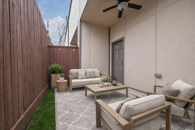 11002 Upland Forest Drive, Houston, TX 77043