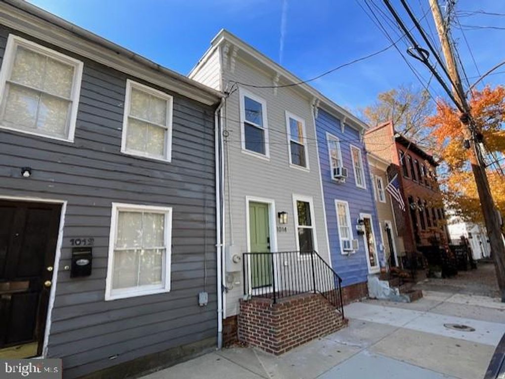 1014 QUEEN ST, Alexandria, VA 22314