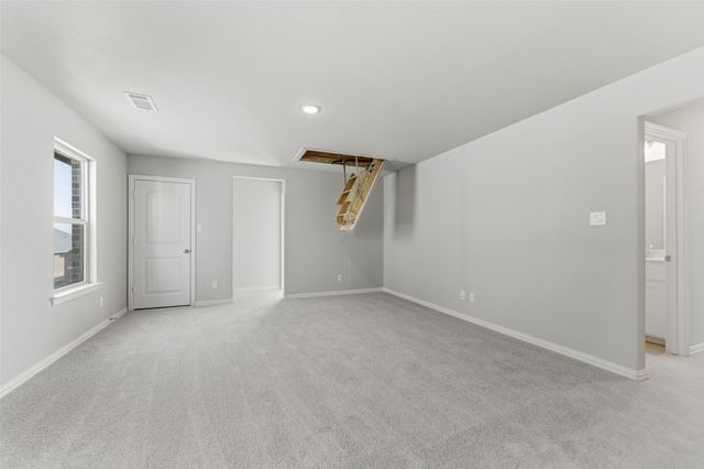 3505 Helena Street, Gainesville, TX 76240