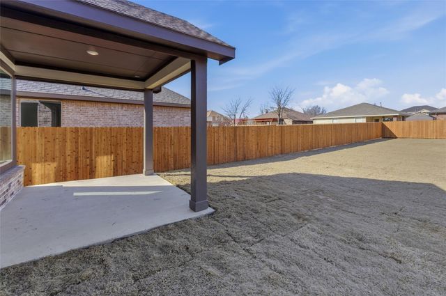 3505 Helena Street, Gainesville, TX 76240