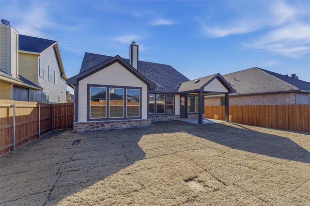 3505 Helena Street, Gainesville, TX 76240