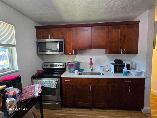 4258 Coconut Road, Lake Worth, FL 33461