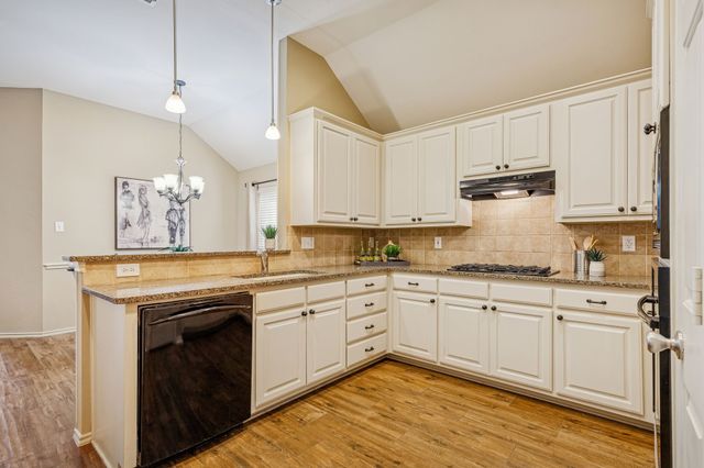 3935 Stockton Lane, Dallas, TX 75287