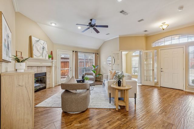 3935 Stockton Lane, Dallas, TX 75287